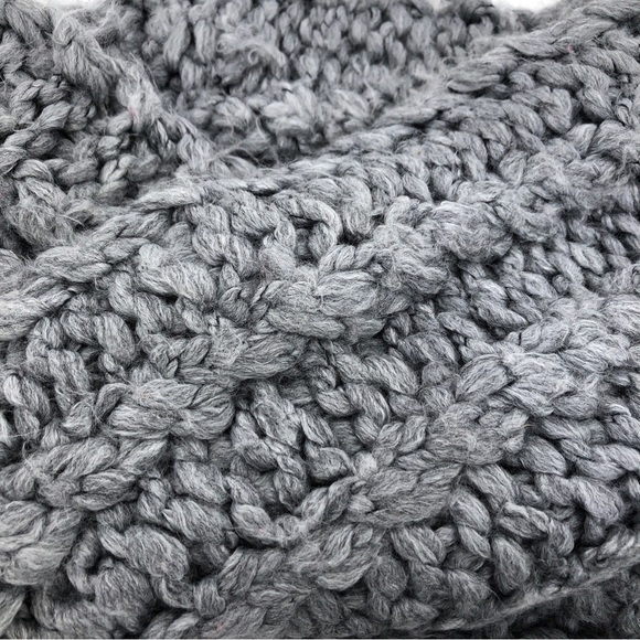 Rebecca Minkoff Gray Chunky Knit Women's Twisted Neck Scarf - Picture 5 of 5